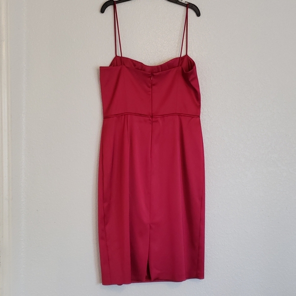 Semi-formal dress - Picture 3 of 6